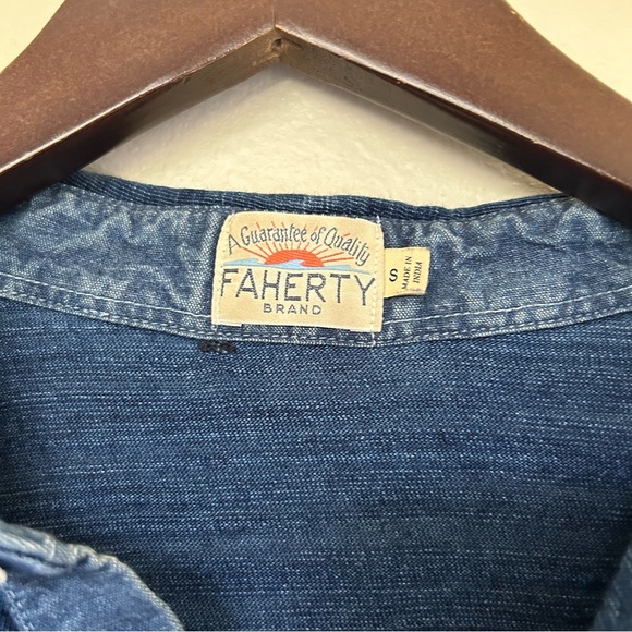 Faherty Distressed Wash Blue Polo Shirt Men's S Denim Color Striped Golf Top - Picture 3 of 5
